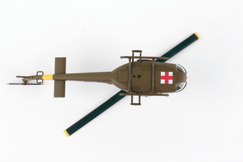 Daron UH-1 Huey Medevac - 1:87 Scale