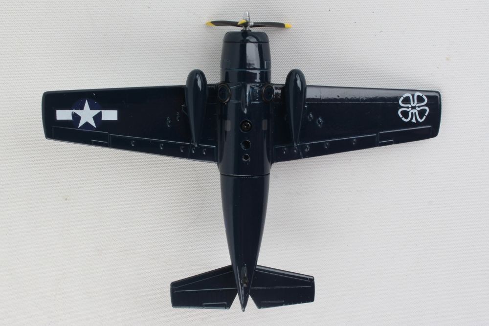 Daron F4F Wildcat - USN USS Petrof Bay #6 - 1:87 Scale