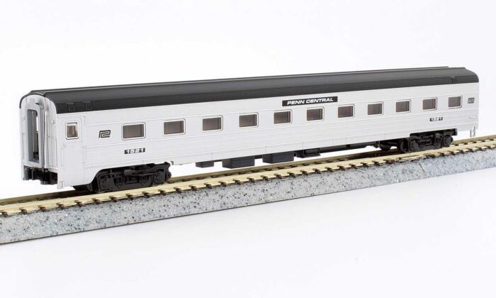 Kato Rainbow-Era 8-Car Passenger Set, Amtrak, Ready to Run, N Scale