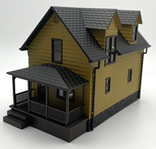 Rock Island Hobby RIH, Yellow Farmhouse, Assembled, HO Scale