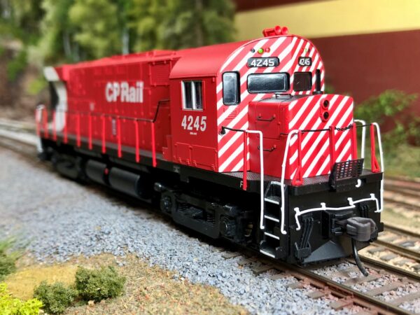 Atlas MLW C-424 Phase 3, Canadian Pacific #4245, DC Power, New Old Stock, HO Scale - Image 4