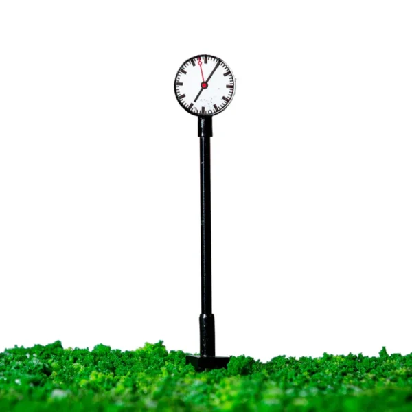 Rock Island Hobby RIH, Town Square Clock Lighted, HO Scale - Image 2